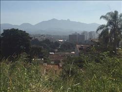 Terreno à Venda
