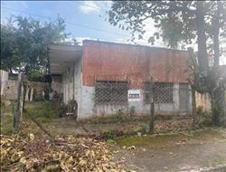Terreno à Venda